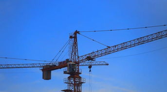 湖南塔吊倒塌事故致2死，5名公職人員被停職調查，敲響安全生產警鐘